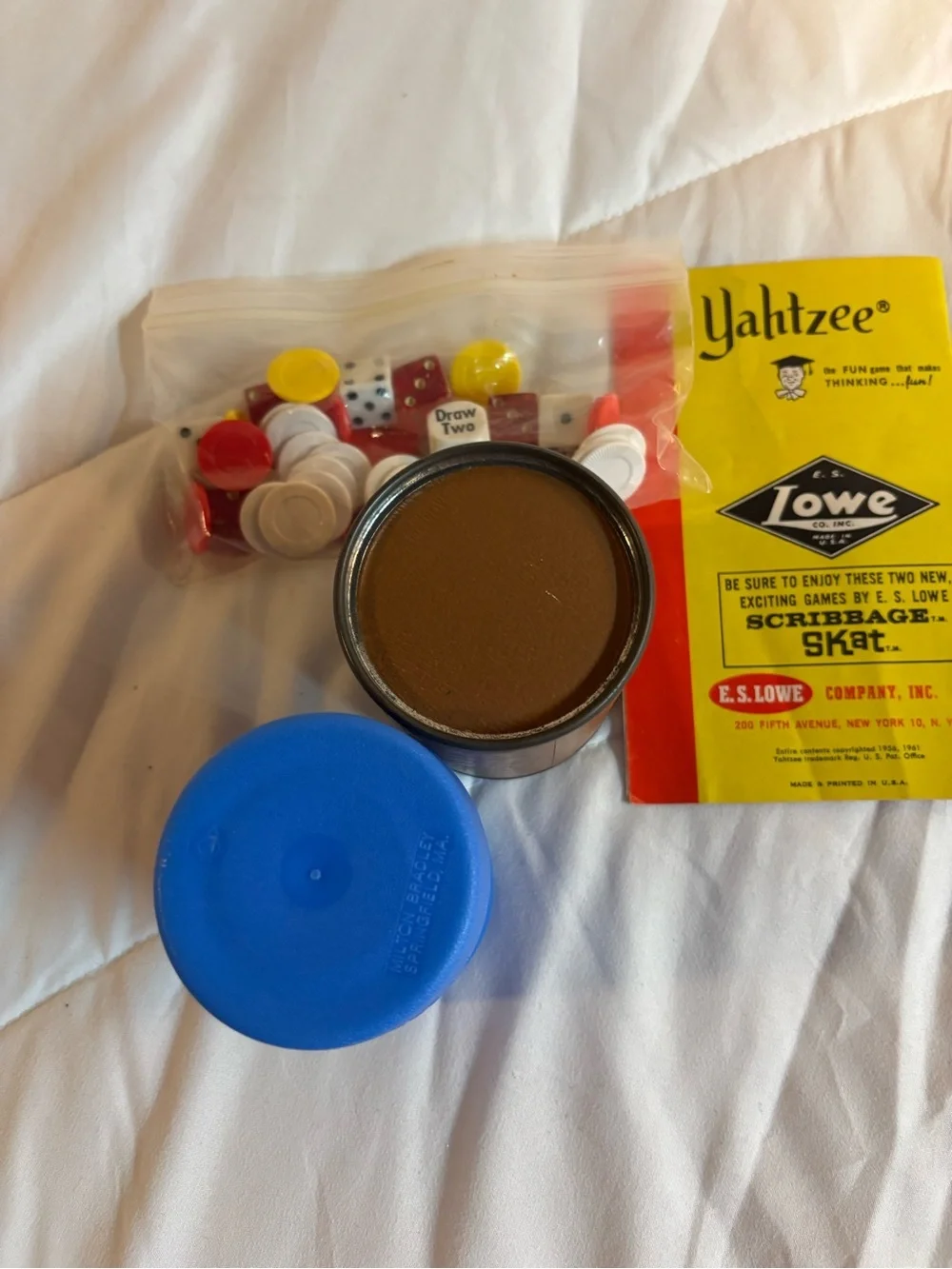 Vintage 2 Yahtzee Dice Cups & Accessories - dice and chips